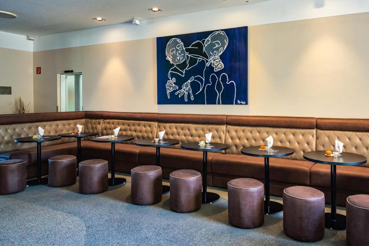ניופלד אן דר ליתה Neufeldersee Hotel & Restaurant מראה חיצוני תמונה